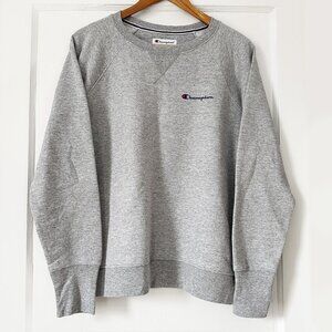 Champion - Crewneck Sweatshirt